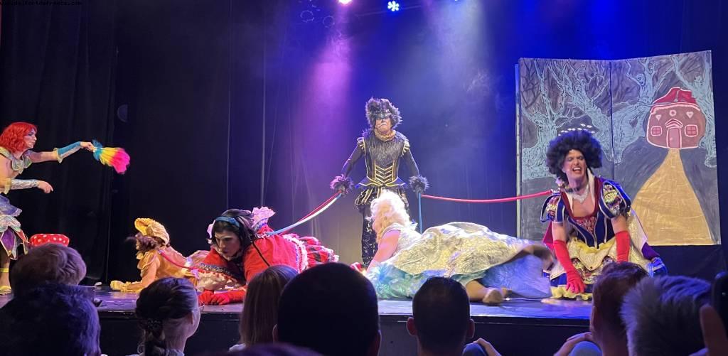 When you talk about the wolf - The Mad Caramels - Theatre du point virgule - Paris, France